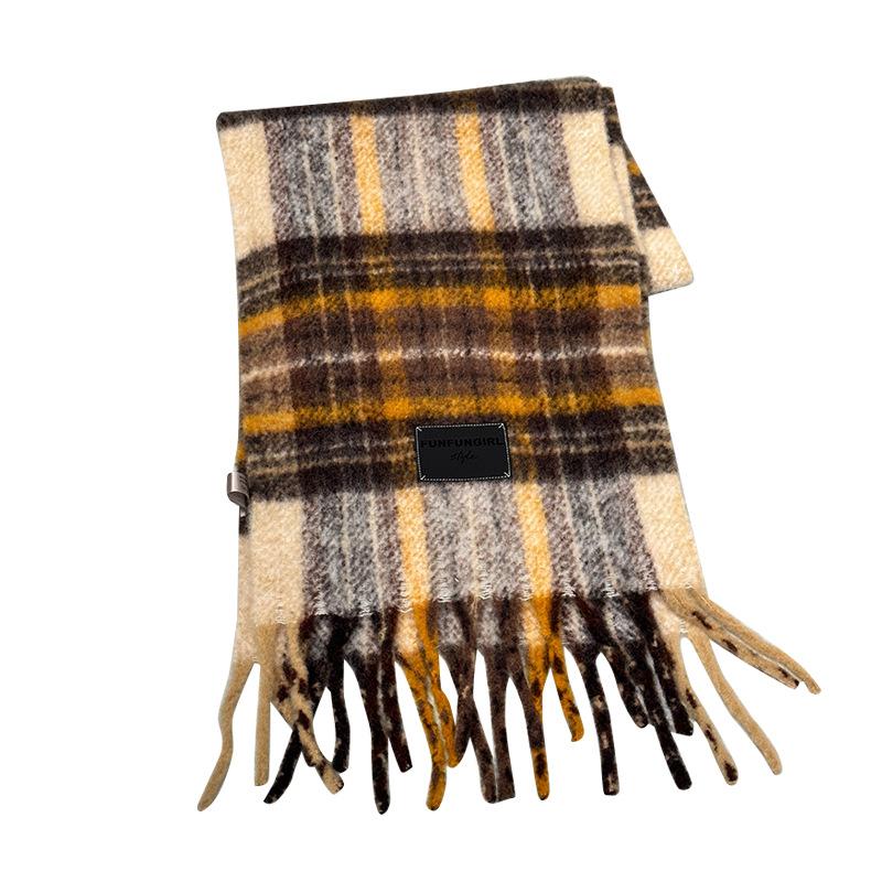 New plaid wool niche contrasting scarf women's autumn and winter thickened warm scarf high-end fringed shawl