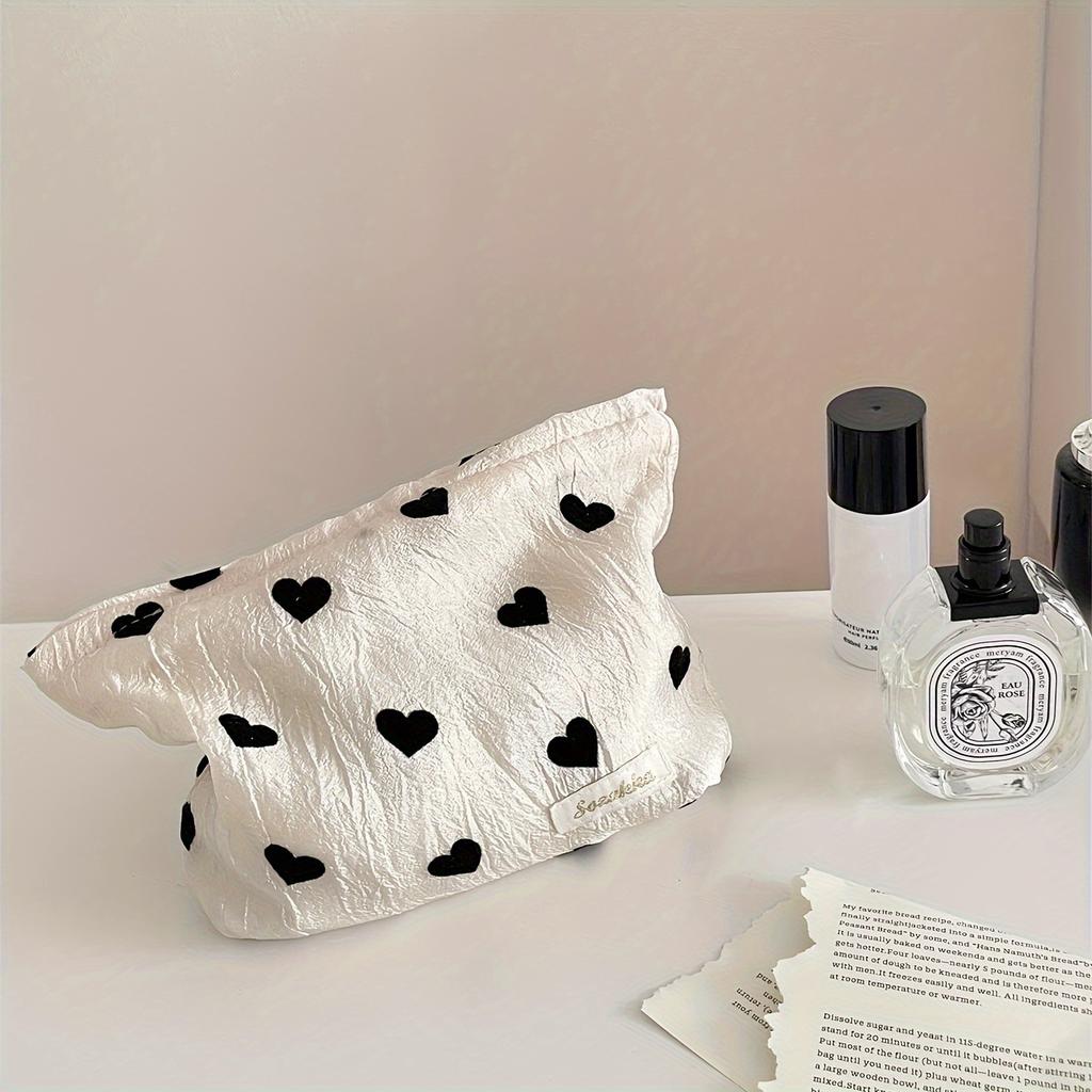 New Texture Love Canvas Single Shoulder Back Pericardium Large Capacity Makeup Bag Student Underarm Bag