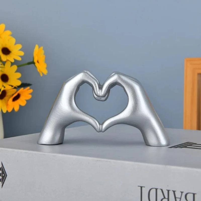 1PC Heart Hand Statue Living Room Bedroom Decoration, Love Finger Modern Hand Gesture Sculpture Home Shelf Desktop