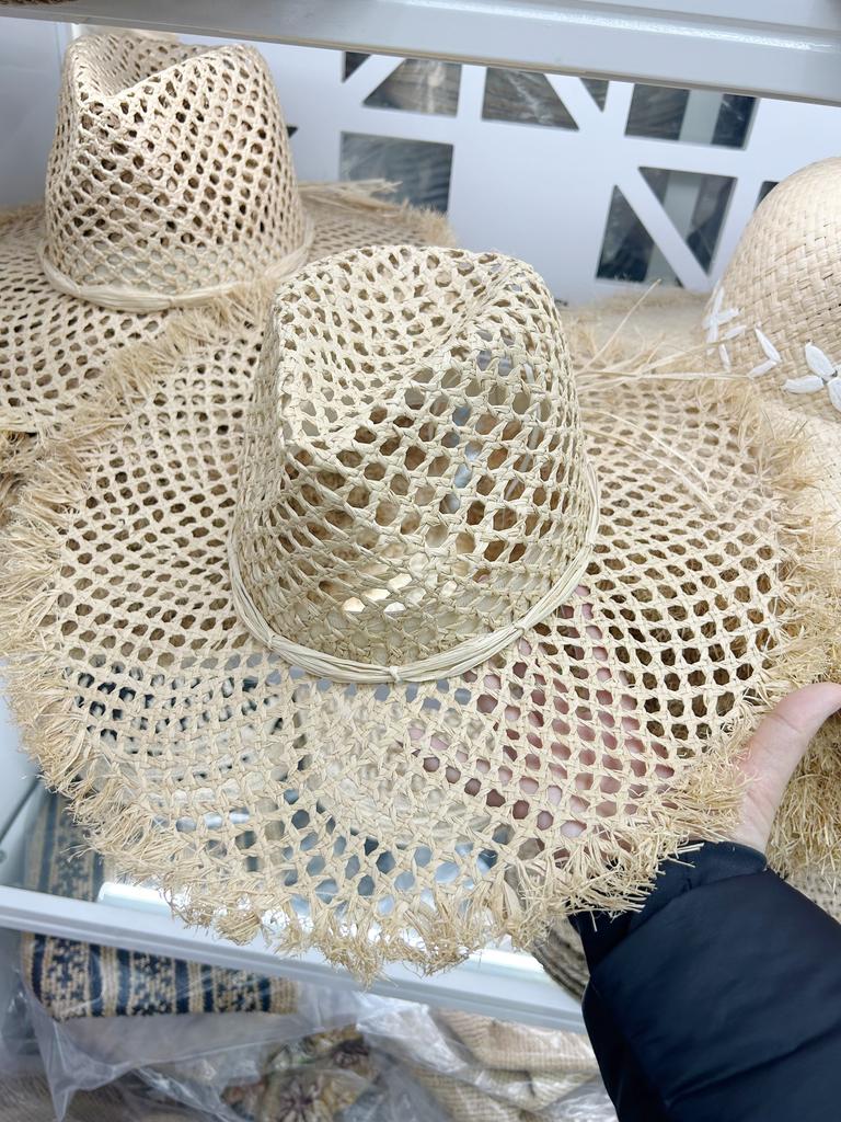 New Retro Hollow Raffia Bowknot Flat Top Straw Hat Raw Edge Sun Hat Summer Panama Jazz Bucket Beach Hat Vacation Derby Cap