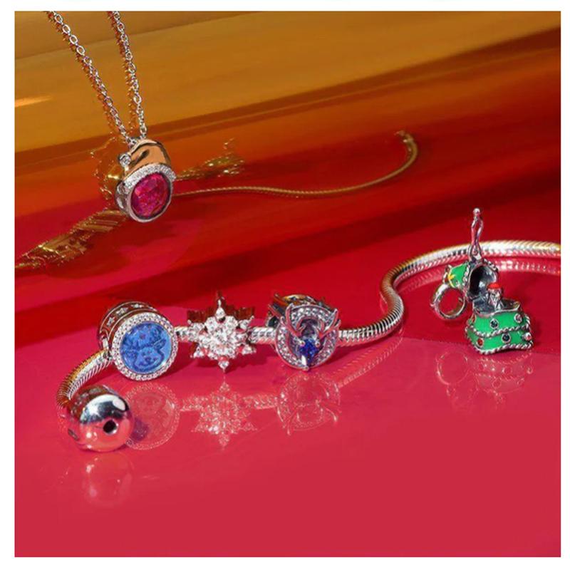 Copper Plating Christmas Series Elk Apple Christmas Tree Socks Charming Pendant Fit Original Charms Bracelet Women Jewelry Gift