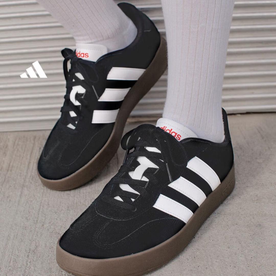 

Adidas Обувь с Т-образной головкой BARREDA Повседневные кроссовки для мужчин и женщин - Adidas Sport J04235 35.5 чёрный