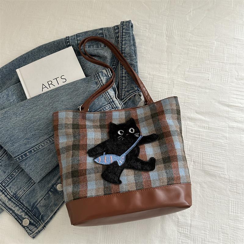 

Trendy Fashionable Women s Tote Bag With Cat And Bear Prints Perfect For Autumn Cat