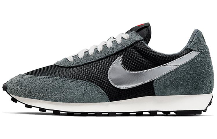 

Nike Daybreak Metallic Silver BV7725-002 35.5