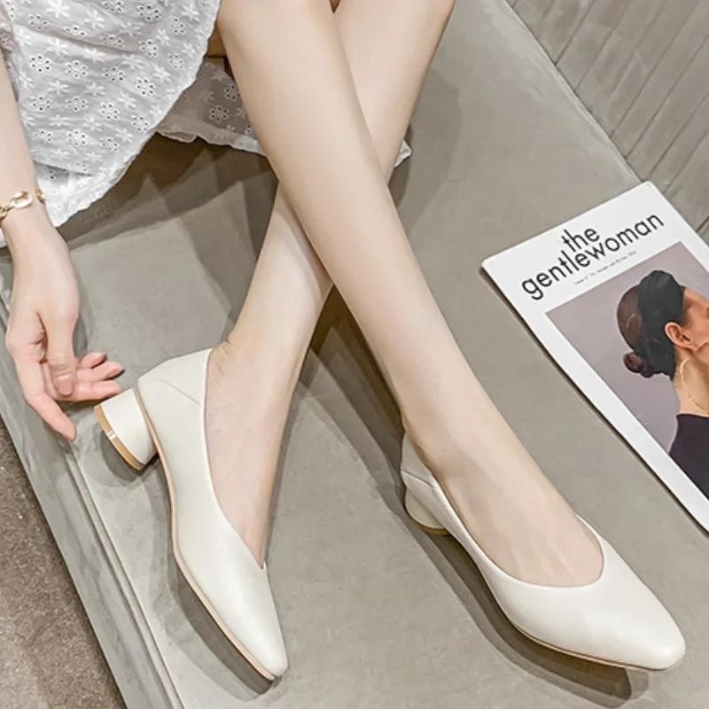 Mode 2024 Damen Niedrigabsatz Vielseitige Pendel-Interview Arbeitsschuhe Weiches Leder Berufsschuhe PVC-Sohle für Sommer oder Rückenfrei