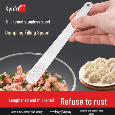 Unelte pentru prepararea găluștelor