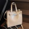 Borsa messenger portatile di alta qualità, temperamento, lusso leggero, da pendolari, versatile, casual, color platino