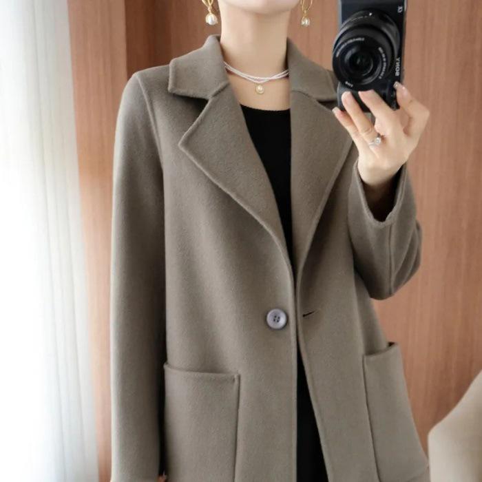 

Spring 2025 Women s Mid-Length Wool Coat - Slim Fit, Long-Sleeved, High-End and Versatile. 2XL