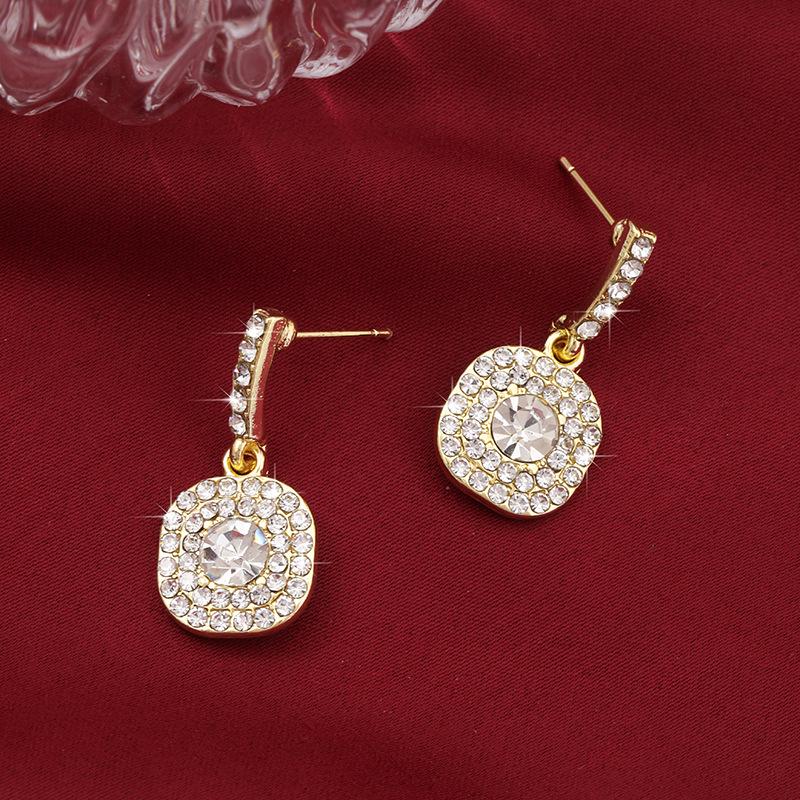 S925 Silver Needle Diamond Geometric Earrings - Trendy & Luxurious