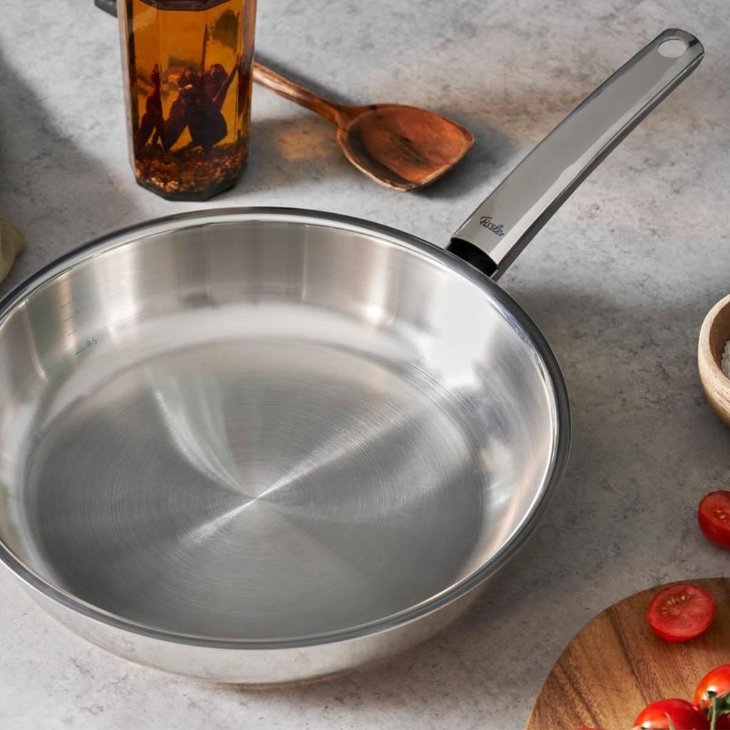 Frigideira Fissler 28cm Coleção Pure Compatível com Gás Seguro para Forno Todo Aço Inoxidável Fabricado na Alemanha Prata Japonês Fogo/IH [Produto Autorizado]