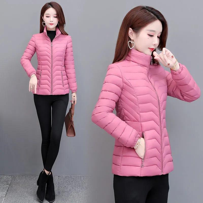 Women's New Cotton-padded Clothes Are Light and Warm In Winter, Small Cotton-padded Jackets, Large Size, Slim and Thin Short Cotton-padded Clothes.