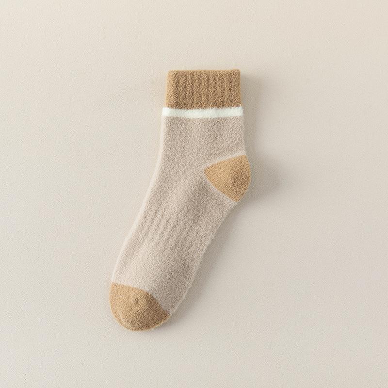 Men's Woolen Thickened Mid-calf Socks for Winter, Suitable for Sports, Sweat-absorbing and Odor-resistant, Autumn-winter Long Socks