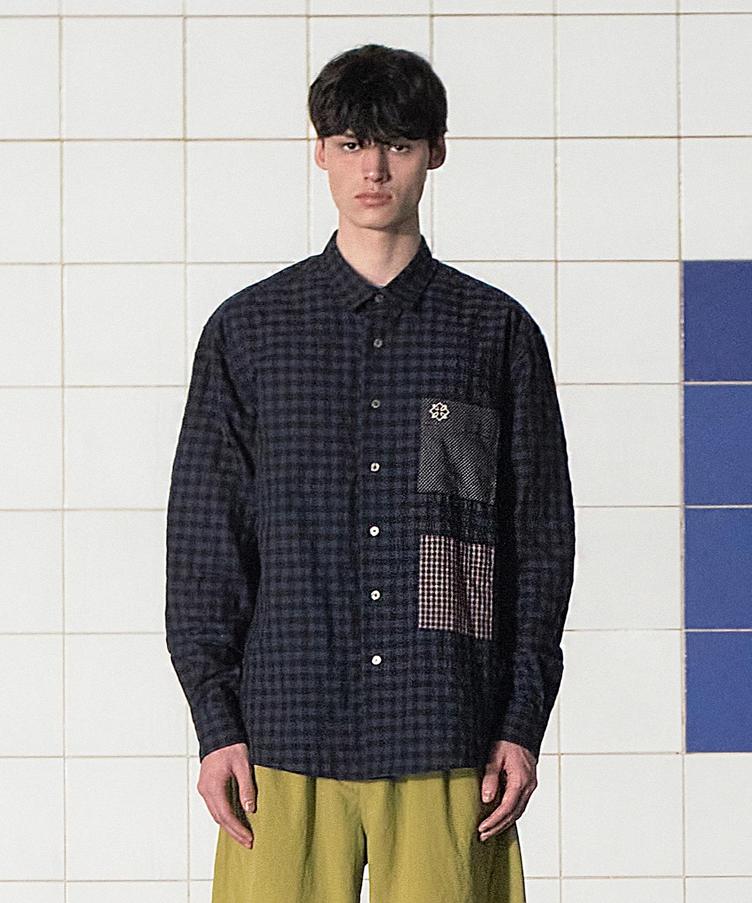 Analogoid Pocket Gingham Check Shirt / Navy Navy/M