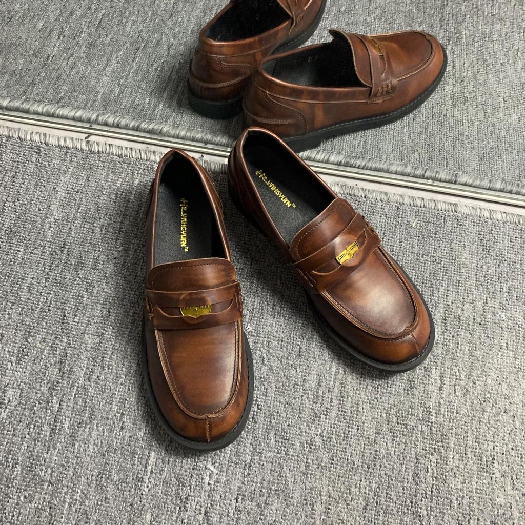 Spot second hair! Fashion versatile new horse leather retro polished small gold coin thick heel platform loafers small leather shoes