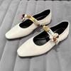 Calzado para mujer – Zapatillas
