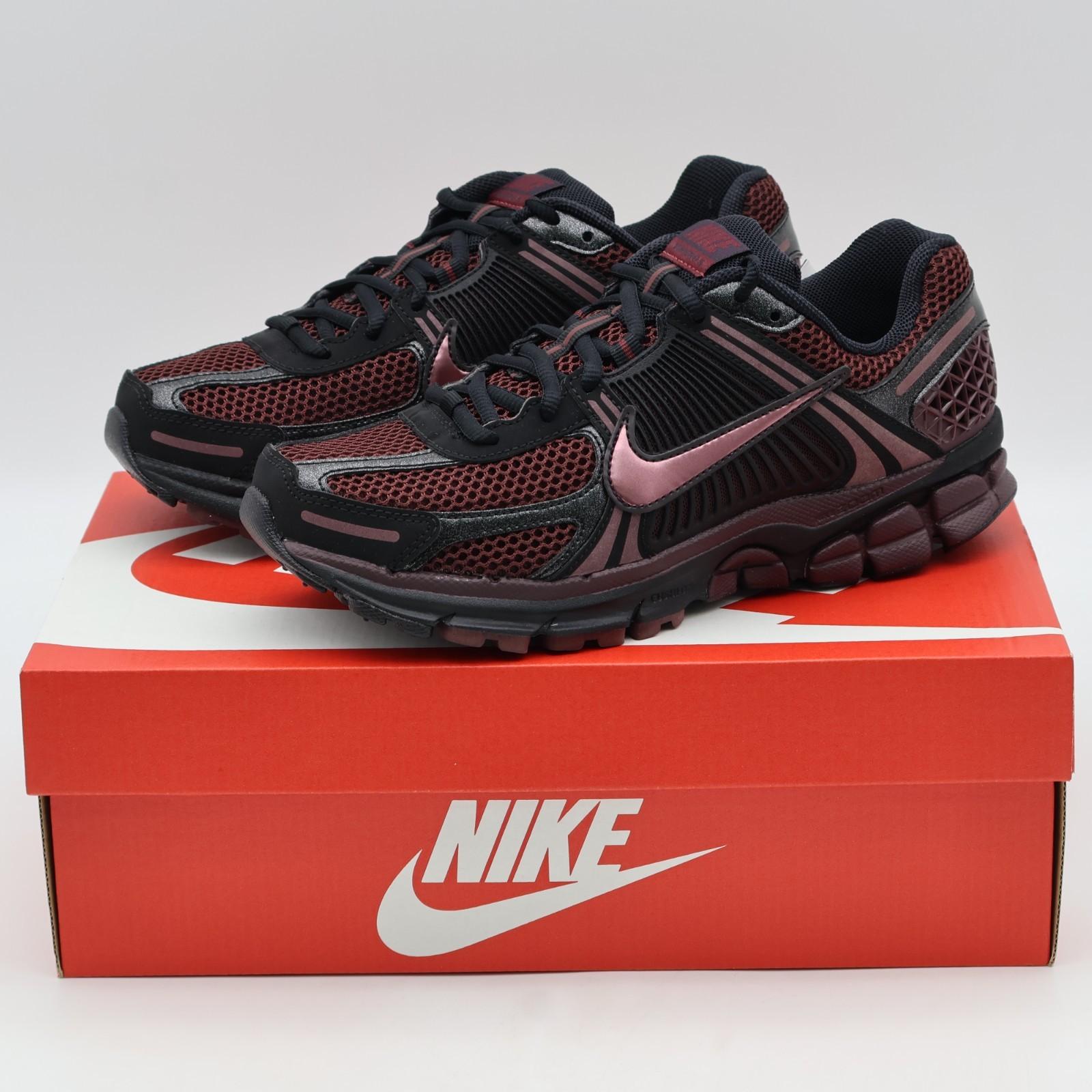 IB8929-002 Nike Zoom Vomero 5 Black Burgundy Crush (Women s) 7W