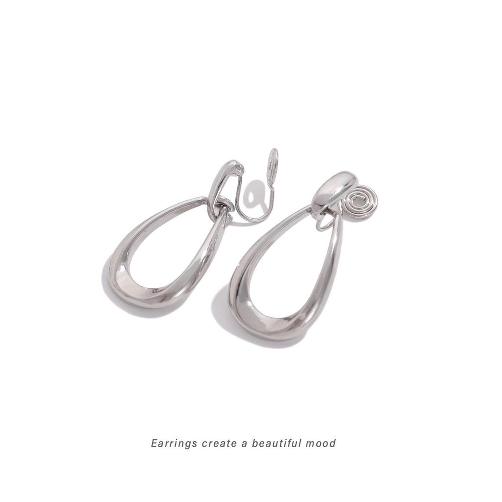 Minimalist Double-Layer Oval Geometric Silver Stud Earrings with Ear Clip