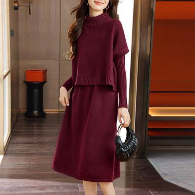 Robe pull tricotée deux pièces pour la mère de la mariée - Collection Automne/Hiver 2025.