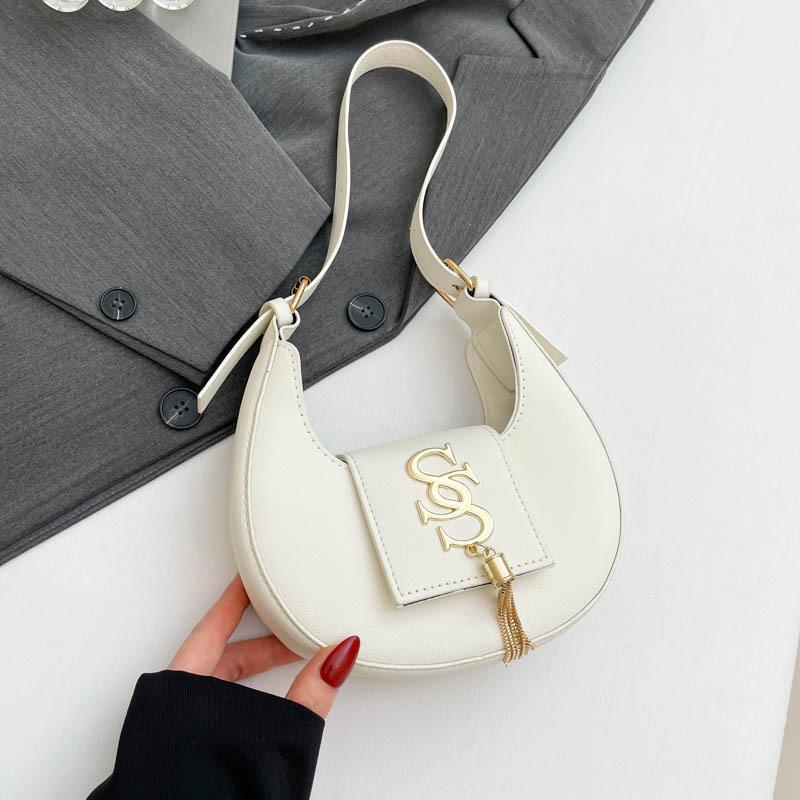 

Popular hardware letters 2025 spring simple new beautiful personality trend fashion hand carry armpit crescent women s bag