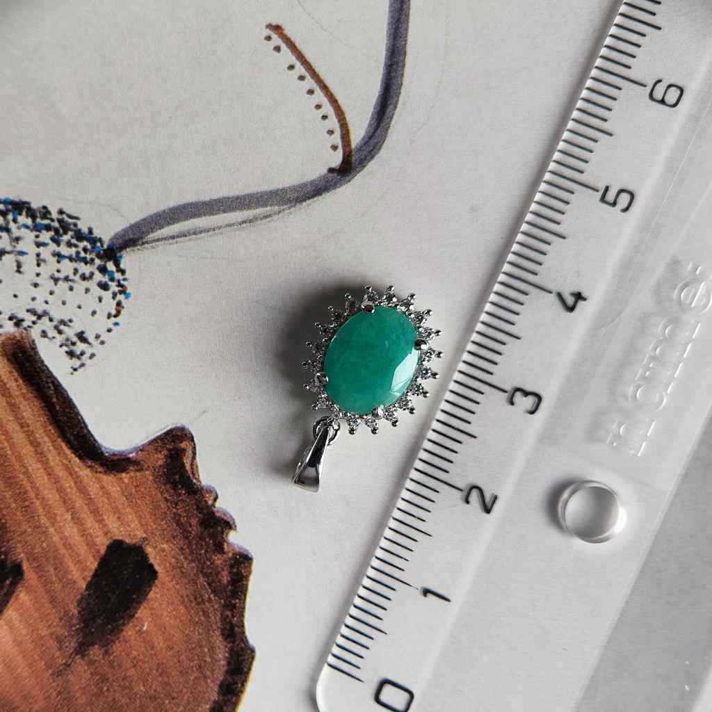 Серебряная подвеска с изумрудом 2.699ct, фианитами (2206347)