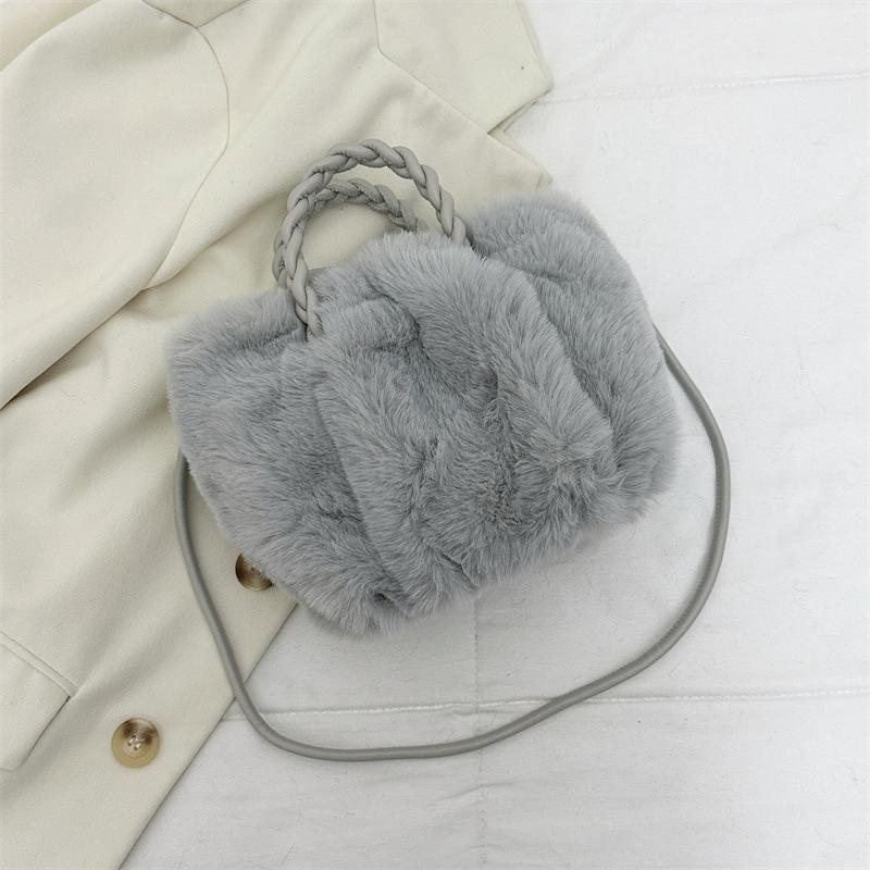 Women's Autumn and Winter Pleated Plush Crossbody Bag, Solid Color Temperament Handbag