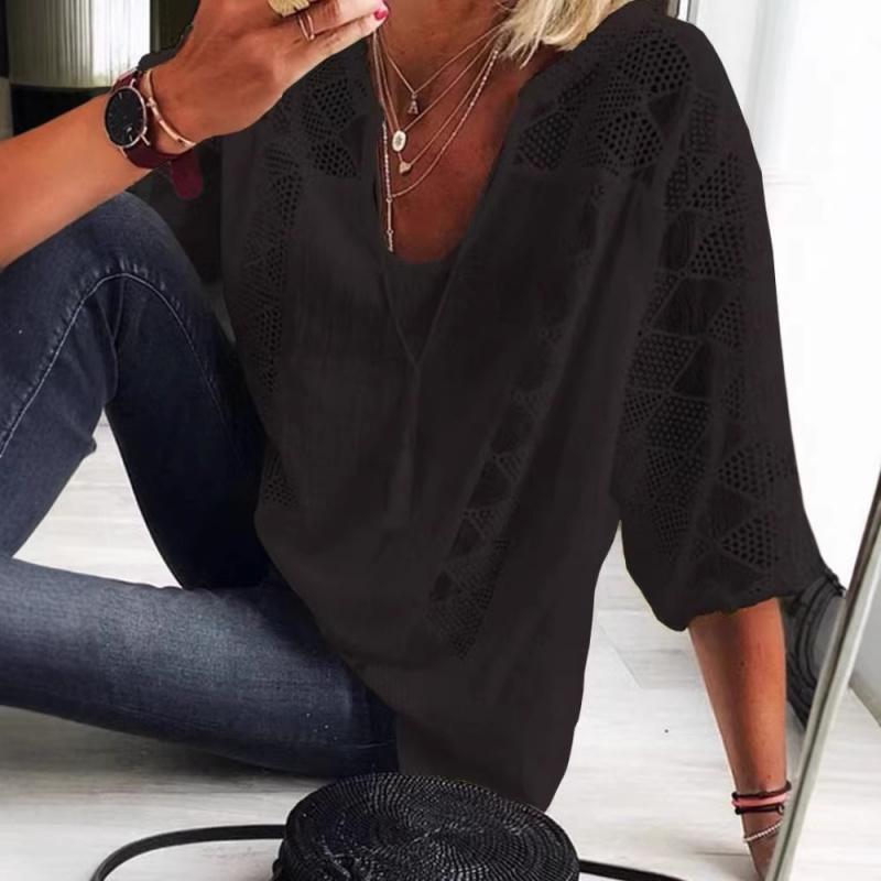 2026 Spring New Women's Lace Hollow-Out Patchwork U-Neck Three-Quarter Sleeve T-Shirt Top
