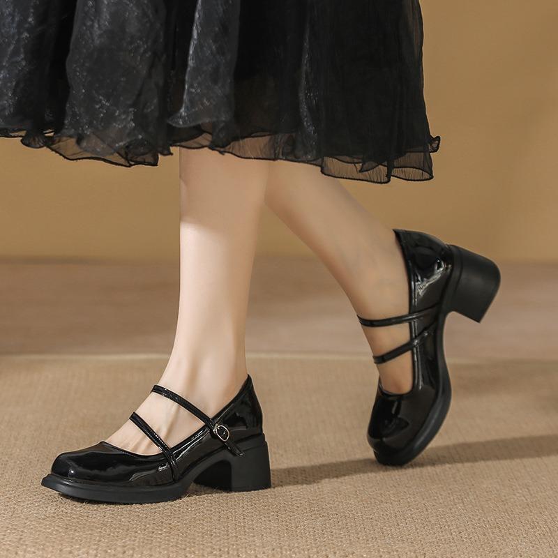 New spring and summer high heels women's shallow mouth simple retro classic Mary Jane thick high heels women's single shoes