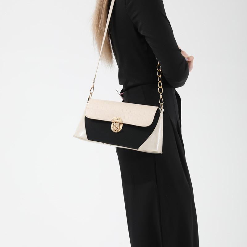 Chic Retro Shoulder Bag Fashionable Large Capacity Crossbody Small Square Bag 2024 Spring