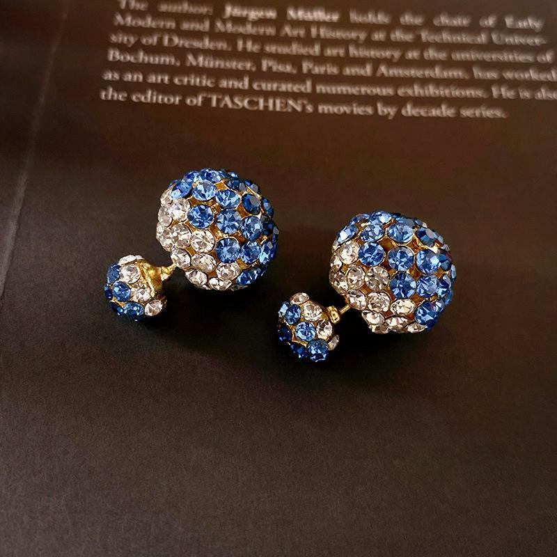 Light luxury diamond-encrusted front and rear two large and small silver needle stud earrings French geometric temperament earrings