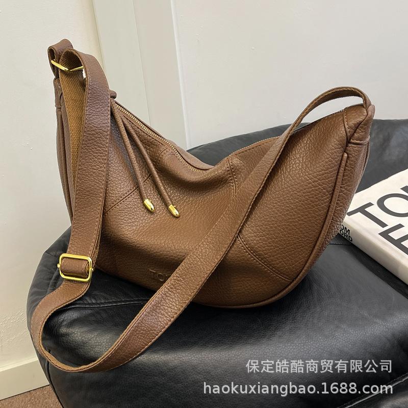 Bag Women's messenger bag 2025 new spring and summer large-capacity niche design high-end retro shoulder dumpling bag