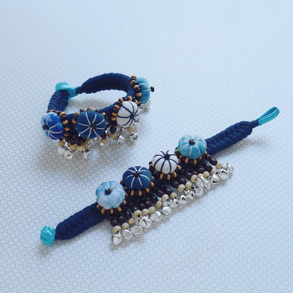 Yunnan Dali Handgefertigtes Ethnisches Batikstoff-Armband - Blau & Weiß Reiseschmuck