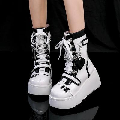 Mode Gothic Damenstiefel Rock Damen Plateauschuhe Neue Bequeme Kurze Stiefel für Damen Herzförmige Dekoration Punk Stil Schuhe
