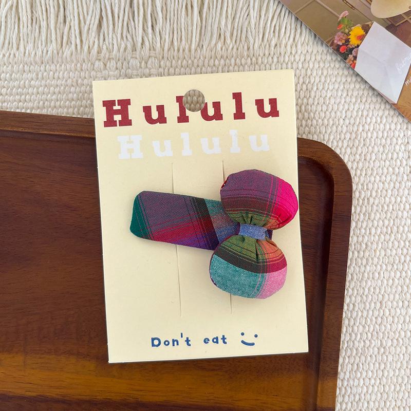 

Korean Style Knitted Heart Bow Hair Clip