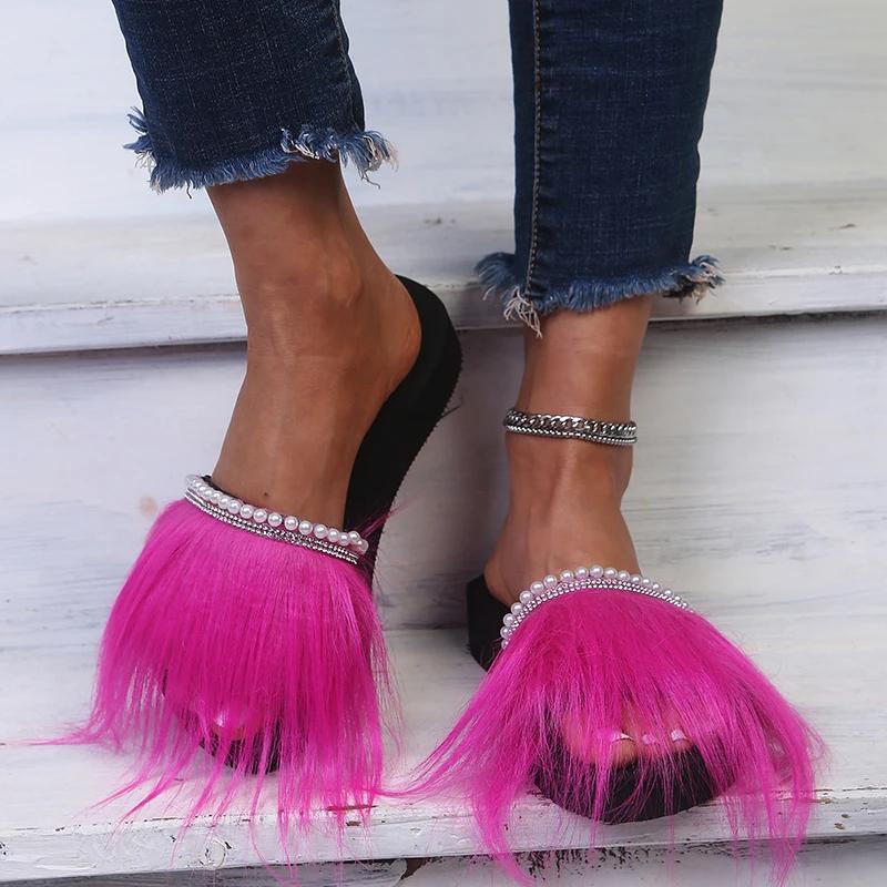 Fashion 2025 Summer Fur Fuffy Slippers for Woman New Stylish Peard Decor Slides Women Thick Sole Non Slip Vacation Sandals Mujer