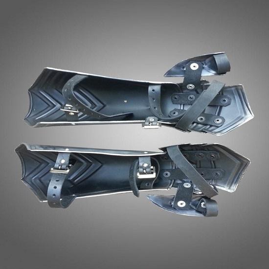 Blackened Pair Steel of Bracers / Cosplay Armor for Larp Clothing - Metal Bracers, Fantasy Warrior, Lerp Costume, Renaissance Medieval Knight
