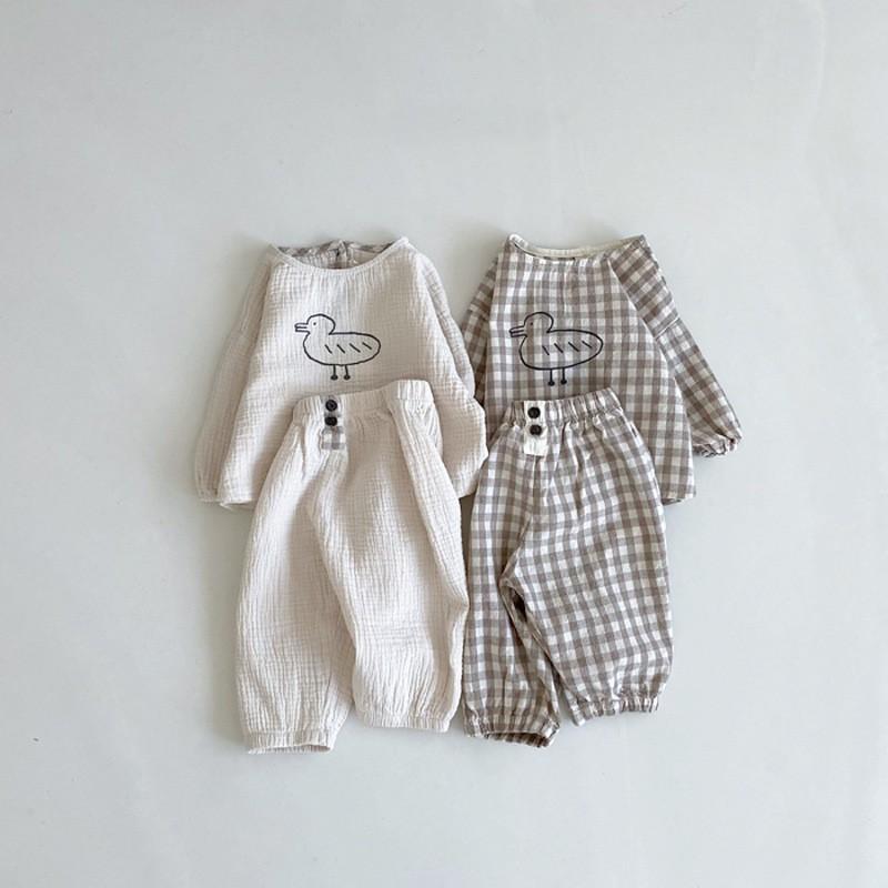 Baby Cotton Linen Clothes Set Plaid Cartoon Casual Tops + Pants 2pcs Baby Set Cute Boy Girls Comfortable Infant Outfits