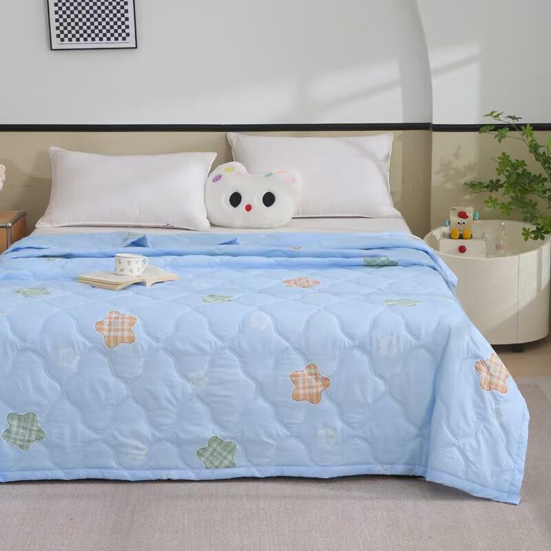 BGM Bamboo Charcoal Antibacterial Summer Quilt