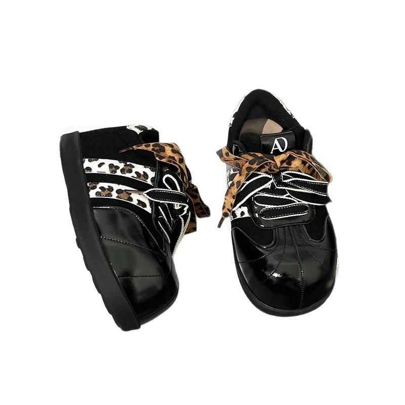 Popular Women's Shoes Early Autumn Style 2025 New Autumn Popular Fashion Inner Height Increase Versatile Leopard Print Casual Moral Training Shoes