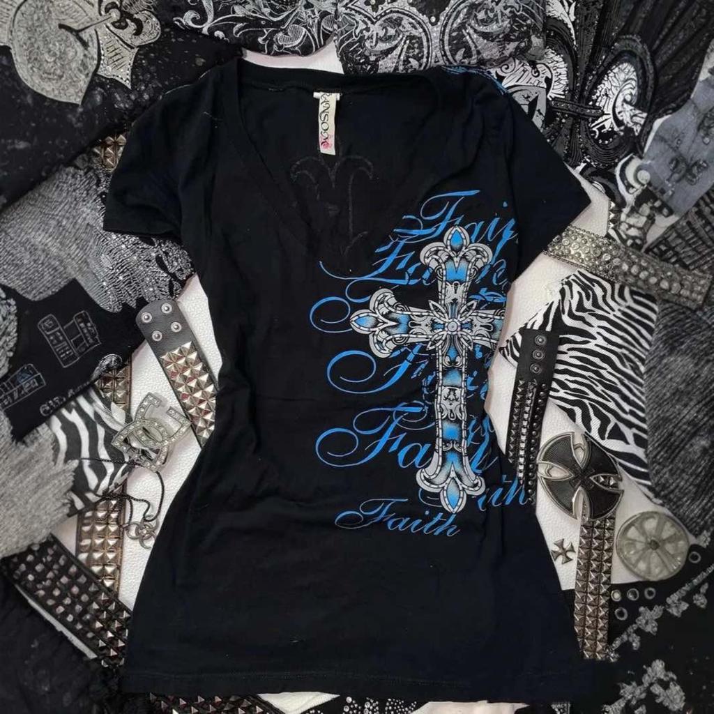 TrendHub Rock Gothic Streetwear Letter Cross Graphic T shirts Gyaru 2000s Clothes Harajuku Top Women V-neck Tees Sweet Y2k Vintage tshirt