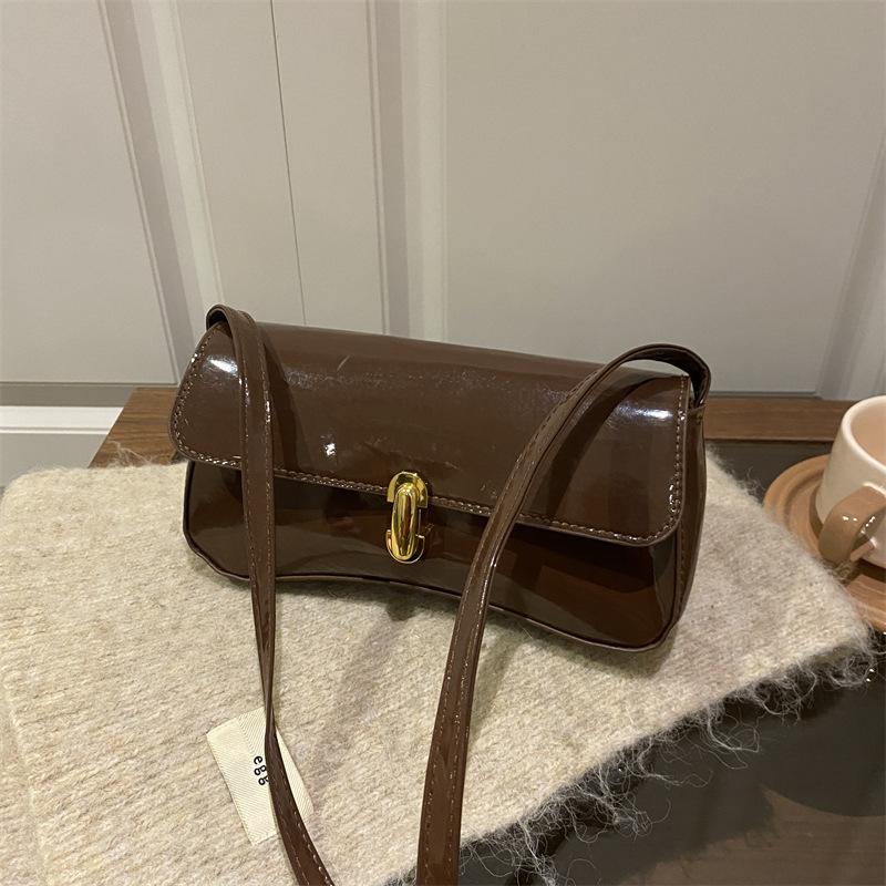 Niche High-end Baguette Bag 2 Spring and Summer New Versatile Underarm Bag Simple Shoulder Women's Bag