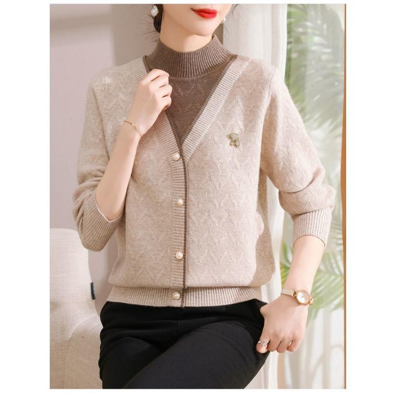 Sweater for Women's Autumn Half Turtleneck Buttons Fashionable Integrated Velvet Base Fake Two-piece Knitted Long-sleeved Top