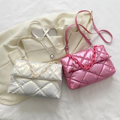 Bestickte Faden Rauten Tasche Damen 2025 Herbst und Winter neue Raum Baumwollkleidung Tasche Bonbon Kettentasche Schulter Achseltasche