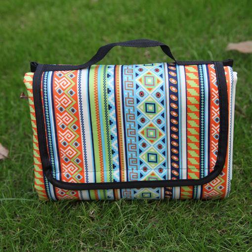 Hot Sale Beach Picnic Blanket, Sand-proof Waterproof Bohemian Briefcase Mat with Handle for Outdoor Travel for Outdoor Travel