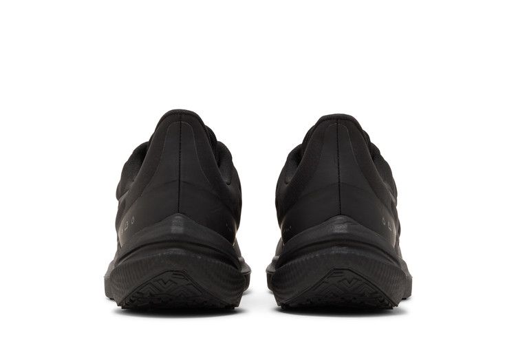 Nike Air Winflo 9 Shield Triple Black