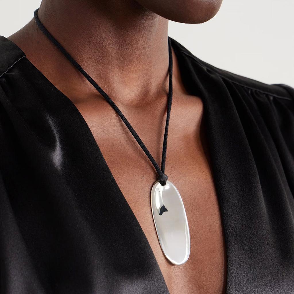 Snygg Geometrisk Hängsmycke Nyckelbenskedja Halsband med Justerbar Längd och Svart Snöre Unisex Halskedja för Vardagsbruk