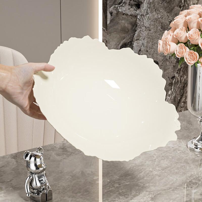 abay Petal Fruit Plate