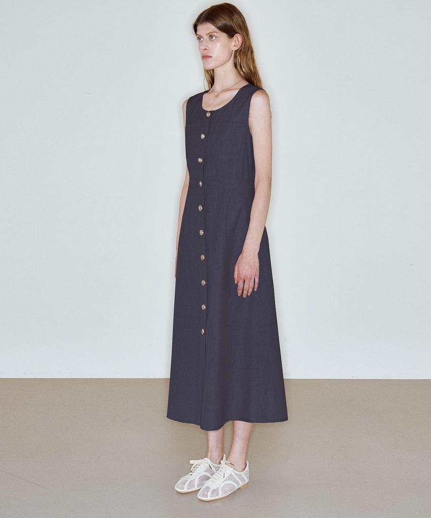 Ssikeoseun Fitted Round Neck Sleeveless Dress_Navy
