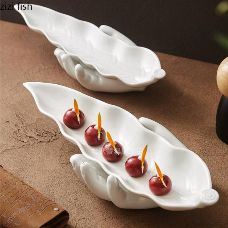 Hand Leaf Decorative Plate Ceramic Dinner Plates Snack Tray Fruit Bowl Dim Sum Dish Sushi Plate Dessert Plates Display Stand