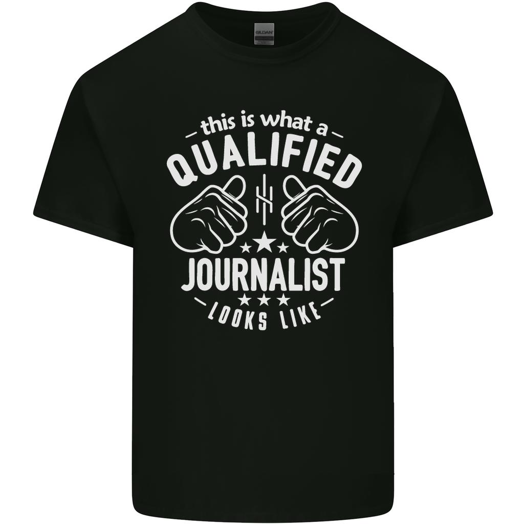 This Is What a Qualified Journalist Looks Like Unisexs Light Cotton TShirt