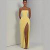 2026 Nuovo Abito Lungo Giallo Senza Spalline Primavera Estate Drappeggiato Spacco Alto Abito da Sera Bodycon Abito per Ospiti di Matrimonio Festa Donna